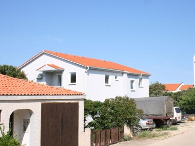 Apartment One bedroom apartment with terrace and sea view Mandre, Pag A-6405-c in Kolan - Apartment