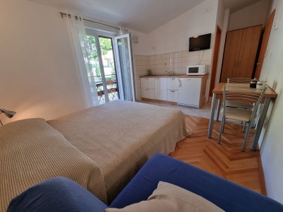 Apartment Studio flat with balcony Duće, Omiš AS-2821-b in Omis - Apartment