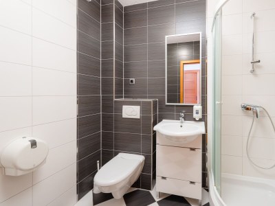 Apartment Two bedroom apartment with balcony and sea view Tučepi, Makarska A-3193-b - Outdoor photo 10