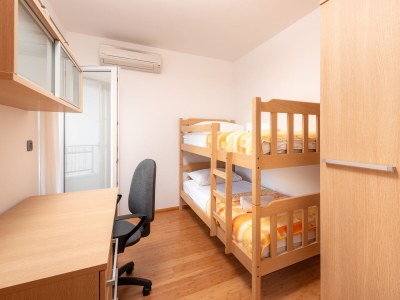 Apartment Two bedroom apartment with balcony and sea view Tučepi, Makarska A-3193-l - Outdoor photo 11