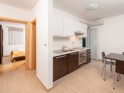 Apartment One bedroom apartment with balcony Tučepi, Makarska A-3193-m in Tučepi - Apartment