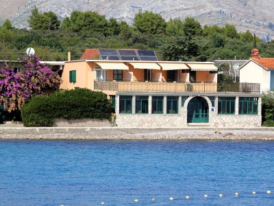 Apartment One bedroom apartment near beach Sućuraj, Hvar A-4029-a - Outdoor photo 2