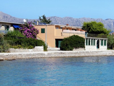 Apartment One bedroom apartment near beach Sućuraj, Hvar A-4029-a - Outdoor photo 3