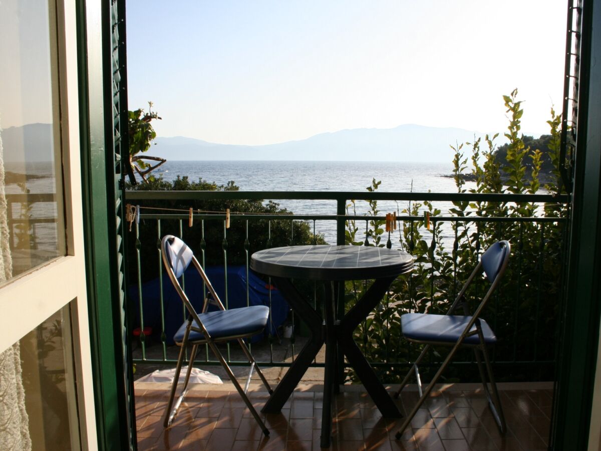 Apartment One bedroom apartment near beach Sućuraj, Hvar A-4029-b
