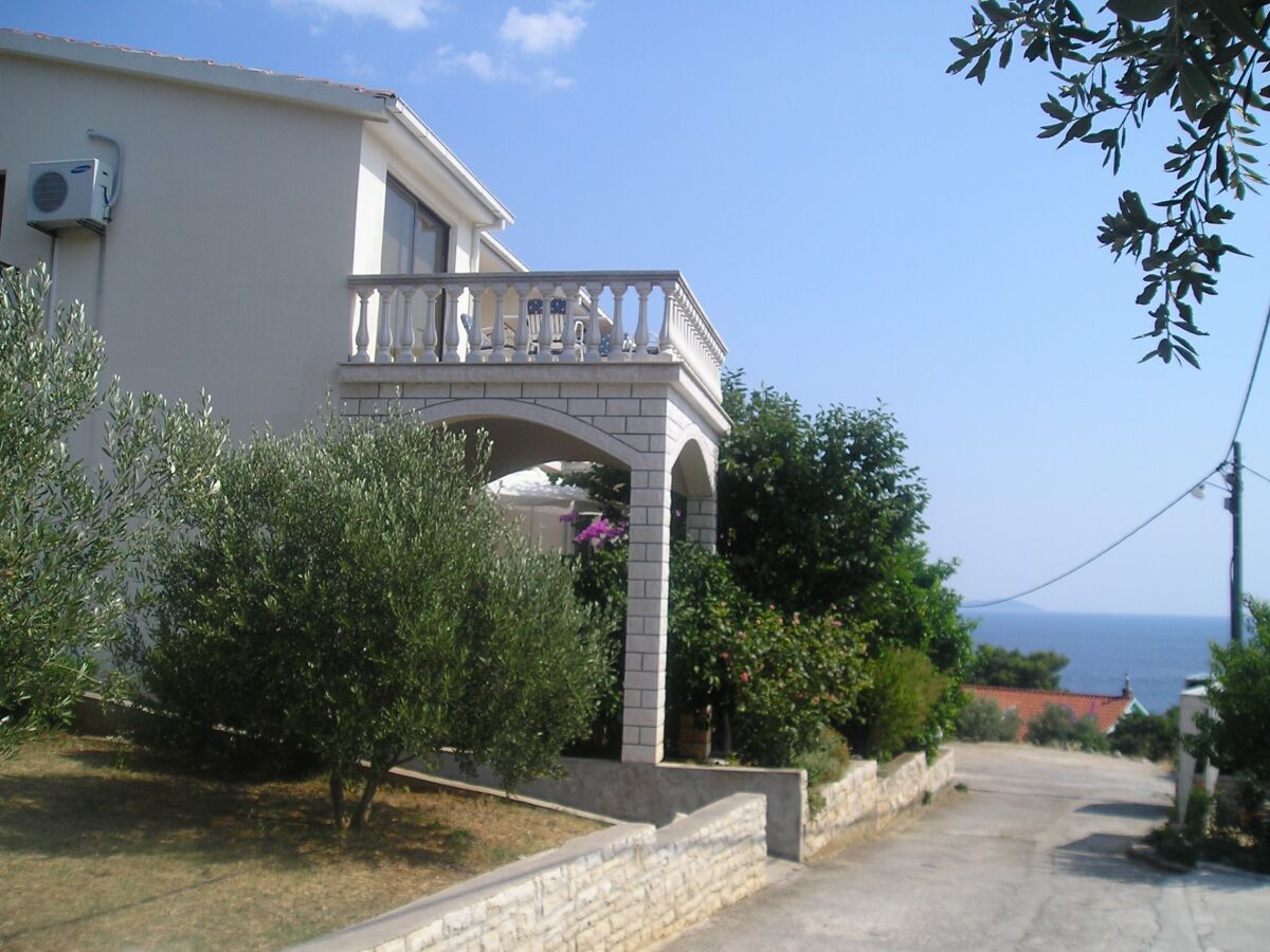 Apartment Two bedroom apartment with terrace and sea view Prižba, Korčula A-149-b