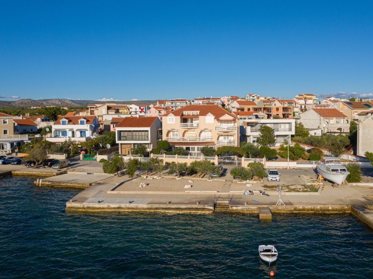 Apartment Two bedroom apartment near beach Brodarica, Šibenik A-4194-f - Outdoor photo 5
