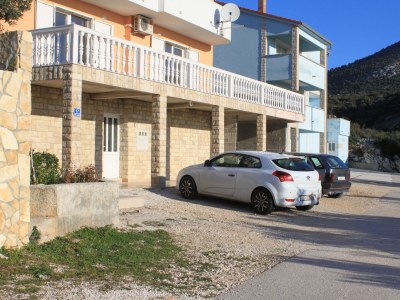 Apartment Two bedroom apartment with balcony and sea view Seget Vranjica, Trogir A-8507-b - Outdoor photo 6