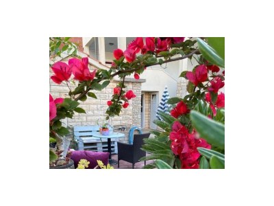 Apartment Two bedroom apartment with terrace and sea view Milna, Vis A-8896-a - Outdoor photo 6