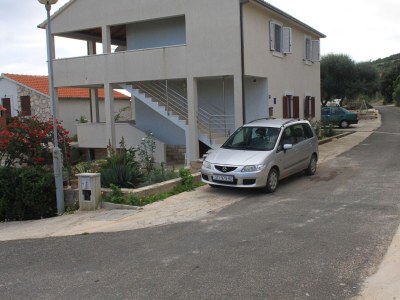 Apartment Two bedroom apartment with terrace and sea view Milna, Vis A-8896-a - Outdoor photo 13