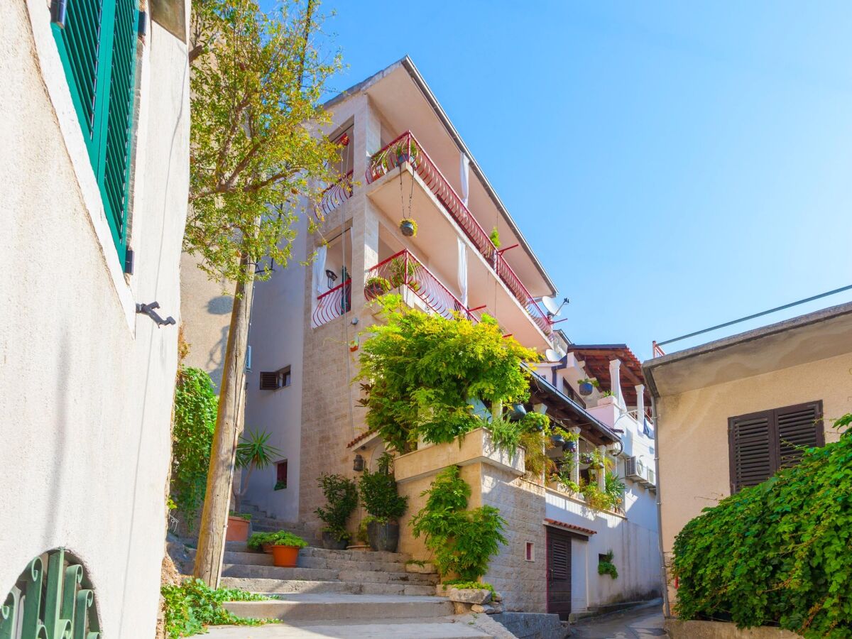 Apartment Studio flat with terrace Makarska AS-11063-b