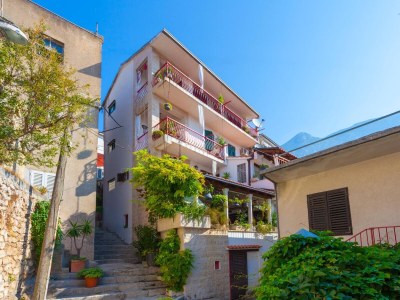 Holiday room with air-conditioning Makarska S-11063-a - Outdoor photo 2