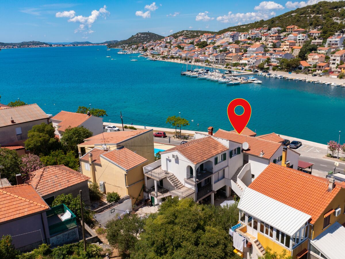 Apartment One bedroom apartment with balcony and sea view Tisno, Murter A-815-d - Outdoor photo 4