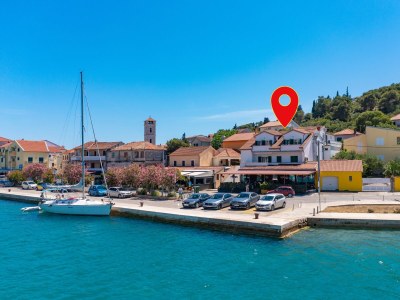 Apartment One bedroom apartment with balcony and sea view Tisno, Murter A-815-d - Outdoor photo 12