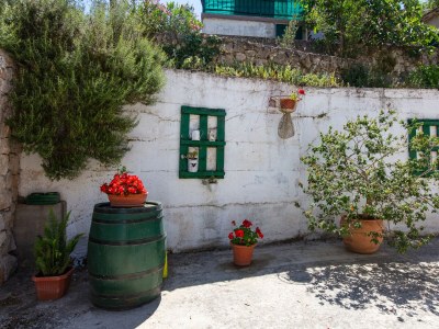 Apartment One bedroom apartment with balcony and sea view Tisno, Murter A-815-d - Outdoor photo 17
