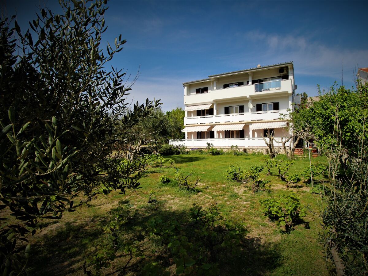 Apartment One bedroom apartment with balcony and sea view Pag A-13060-b - Outdoor photo 2