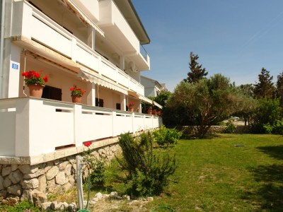 Apartment Studio flat with balcony and sea view Pag AS-13060-a - Outdoor photo 6