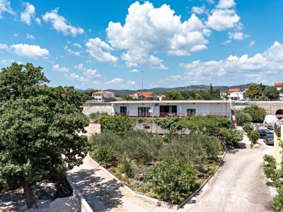 Apartment Two bedroom apartment with balcony Pirovac, Šibenik A-13263-b - Outdoor photo 2