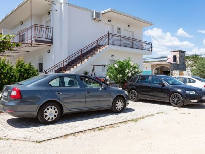 Apartment Two bedroom apartment with balcony Pirovac, Šibenik A-13263-b - Outdoor photo 16
