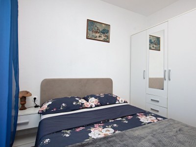 Apartment Two bedroom apartment with balcony Pirovac, Šibenik A-13263-b - Outdoor photo 31