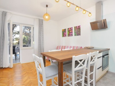 Apartment Two bedroom apartment with terrace Balića Rat, Omiš A-1065-a in Omis - Apartment
