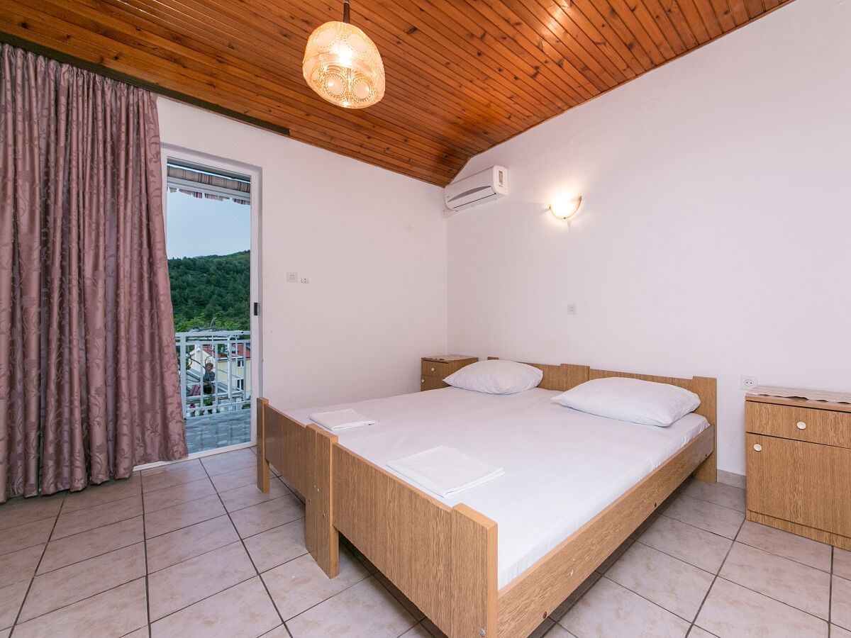 Apartment Two bedroom apartment with balcony Podaca, Makarska A-4734-b
