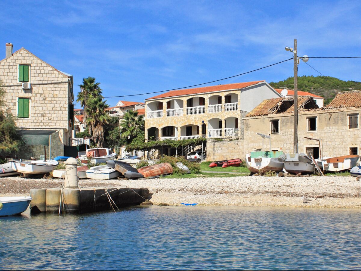 Apartment One bedroom apartment near beach Rukavac, Vis A-1154-b - Outdoor photo 2
