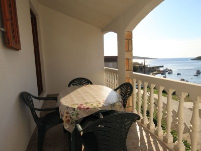 Apartment Two bedroom apartment near beach Rukavac, Vis A-1154-d in Vis - Apartment