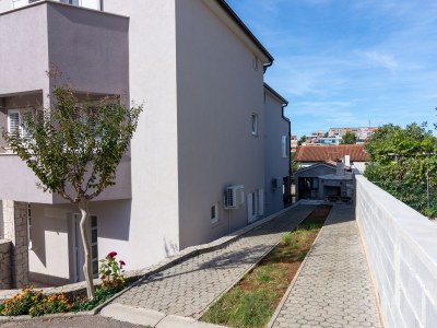 Apartment Two bedroom apartment with balcony and sea view Medulin A-2274-b - Outdoor photo 8