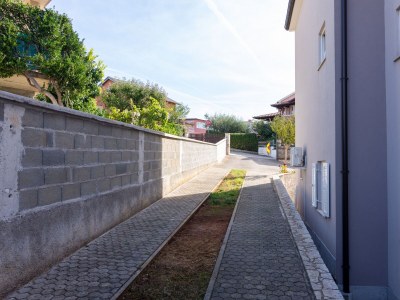 Apartment Two bedroom apartment with balcony and sea view Medulin A-2274-b - Outdoor photo 9