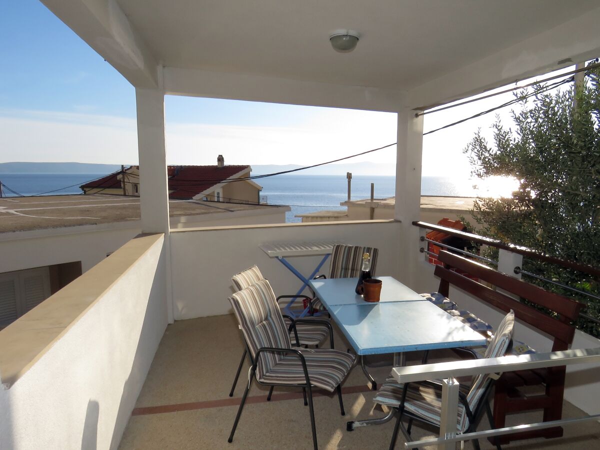 Apartment Three bedroom apartment with terrace and sea view Drašnice, Makarska A-5265-b