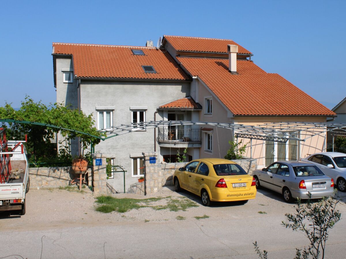 Apartment Two bedroom apartment with terrace and sea view Njivice, Krk A-5458-a - Outdoor photo 4