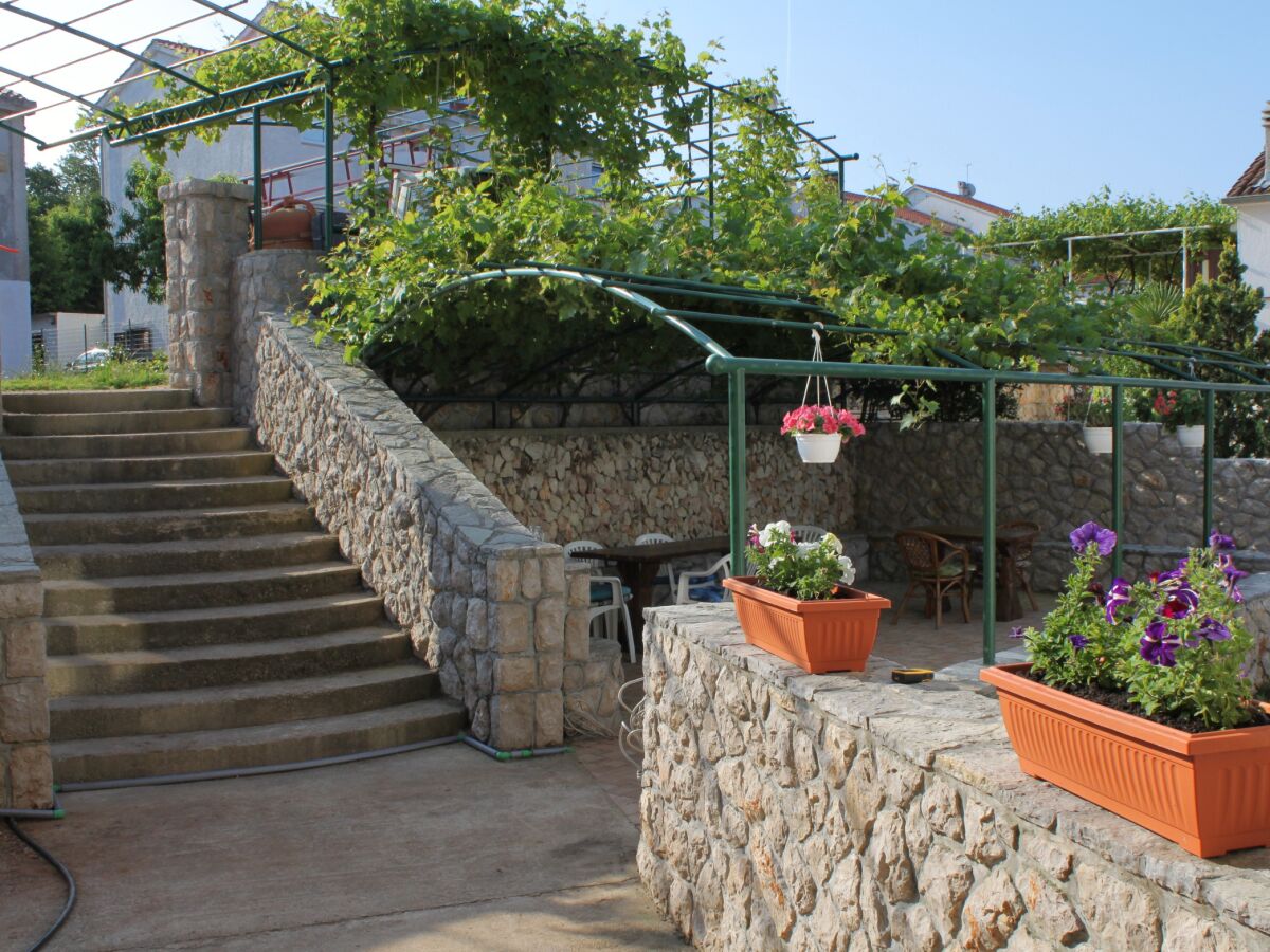 Apartment Two bedroom apartment with terrace and sea view Njivice, Krk A-5458-a - Outdoor photo 5