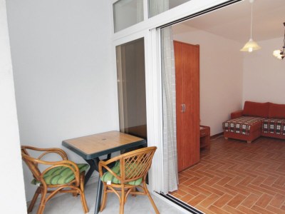 Apartment Studio flat with terrace and sea view Njivice, Krk AS-5458-a in Njivice - Apartment