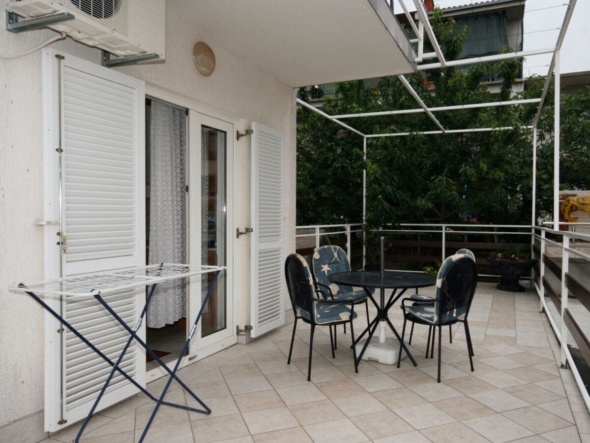 Apartment One bedroom apartment with terrace and sea view Crikvenica A-5553-c