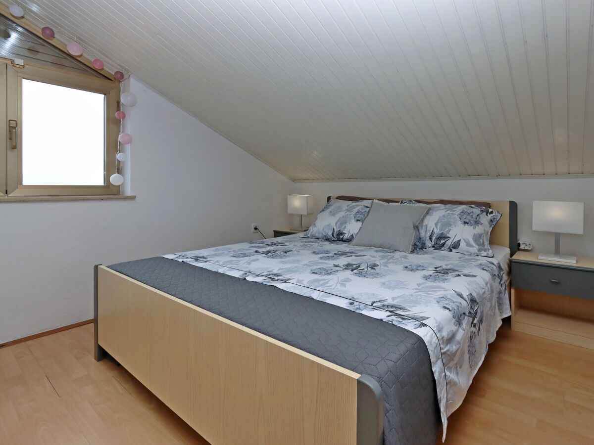 Apartment Studio flat with balcony and sea view Crikvenica AS-5555-f