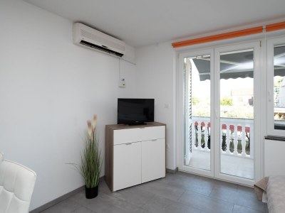 Apartment Studio flat with balcony and sea view Sukošan, Zadar AS-6131-a - Outdoor photo 16