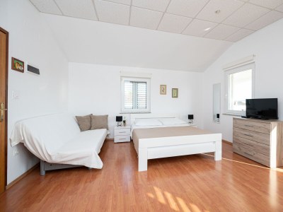 Apartment Studio flat with terrace and sea view Sukošan, Zadar AS-6131-b in Sukošan - Apartment