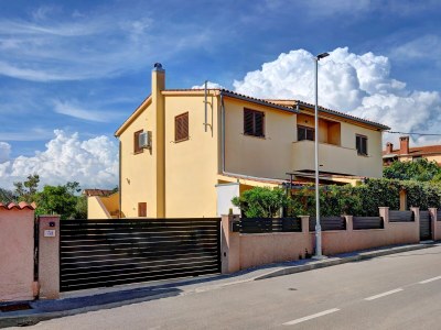 Apartment One bedroom apartment with terrace Fažana A-7207-b - Outdoor photo 2