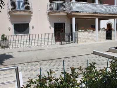 Apartment Two bedroom apartment with terrace Duga Luka (Prtlog), Labin A-5528-c - Outdoor photo 7
