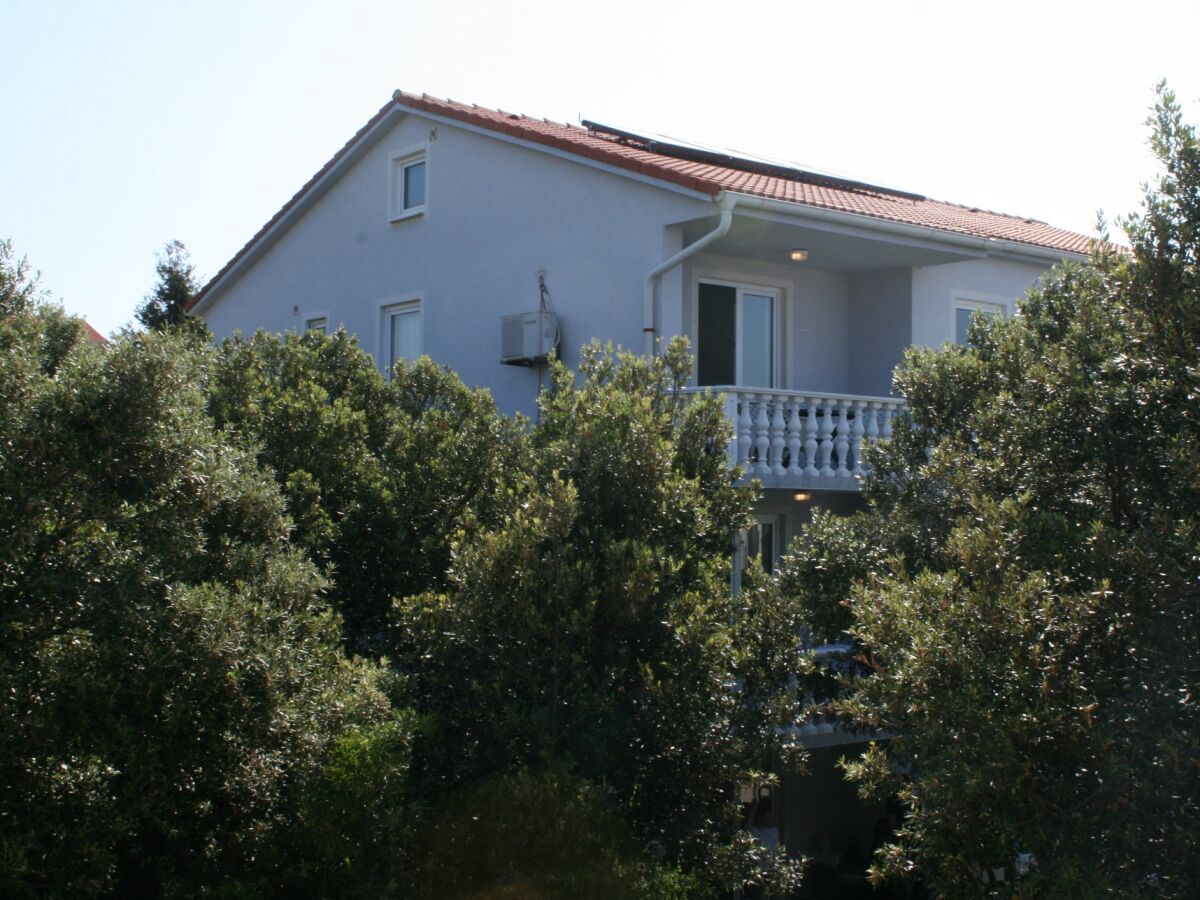 Apartment One bedroom apartment with terrace Mandre, Pag A-6405-e - Outdoor photo 3