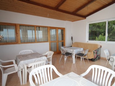 Holiday room with balcony and sea view Brela, Makarska S-6895-a - Outdoor photo 9