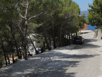Holiday room with balcony and sea view Brela, Makarska S-6895-a - Outdoor photo 11
