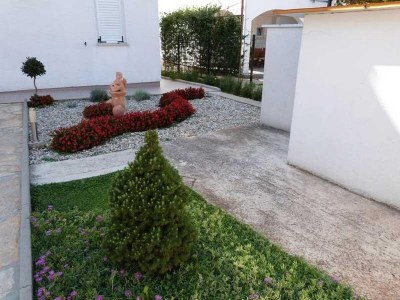 Apartment One bedroom apartment with terrace Pirovac, Šibenik A-15320-c - Outdoor photo 7