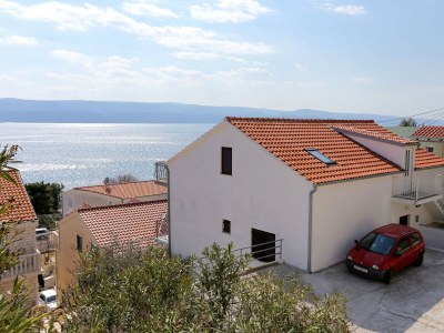 Apartment Three bedroom apartment with balcony and sea view Lokva Rogoznica, Omiš A-10358-a in Lokva Rogoznica - Apartment