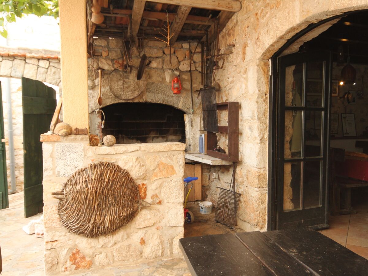 Apartment One bedroom apartment with terrace and sea view Ivan Dolac, Hvar A-10434-a - Outdoor photo 4