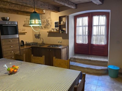 Holiday house with a swimming pool Vrbanj, Hvar - 11040 - Outdoor photo 17