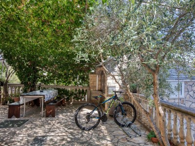 Apartment Two bedroom apartment with terrace Jezera, Murter A-5133-b - Outdoor photo 12