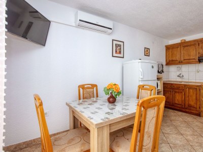 Apartment Two bedroom apartment with terrace Jezera, Murter A-5133-b - Outdoor photo 16