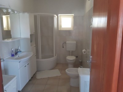Apartment Two bedroom apartment with terrace Lukoran, Ugljan A-11203-a - Outdoor photo 10