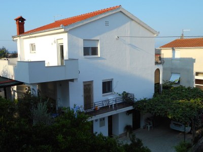 Apartment Three bedroom apartment with terrace Trogir A-11316-a - Outdoor photo 2